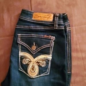 Seven7 Boot Cut Jeans - Indigo with Gold Detailing
